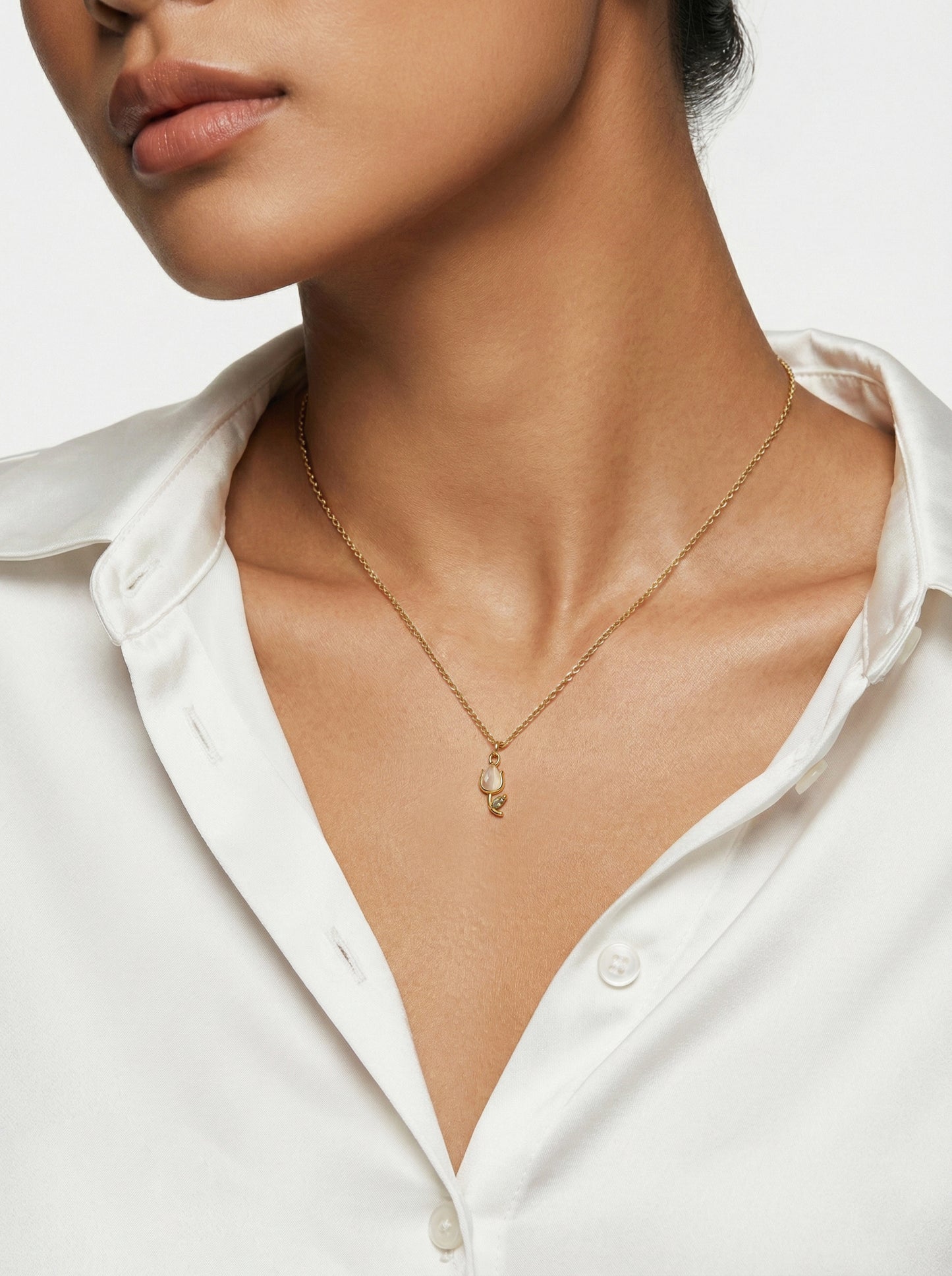 Belle necklace