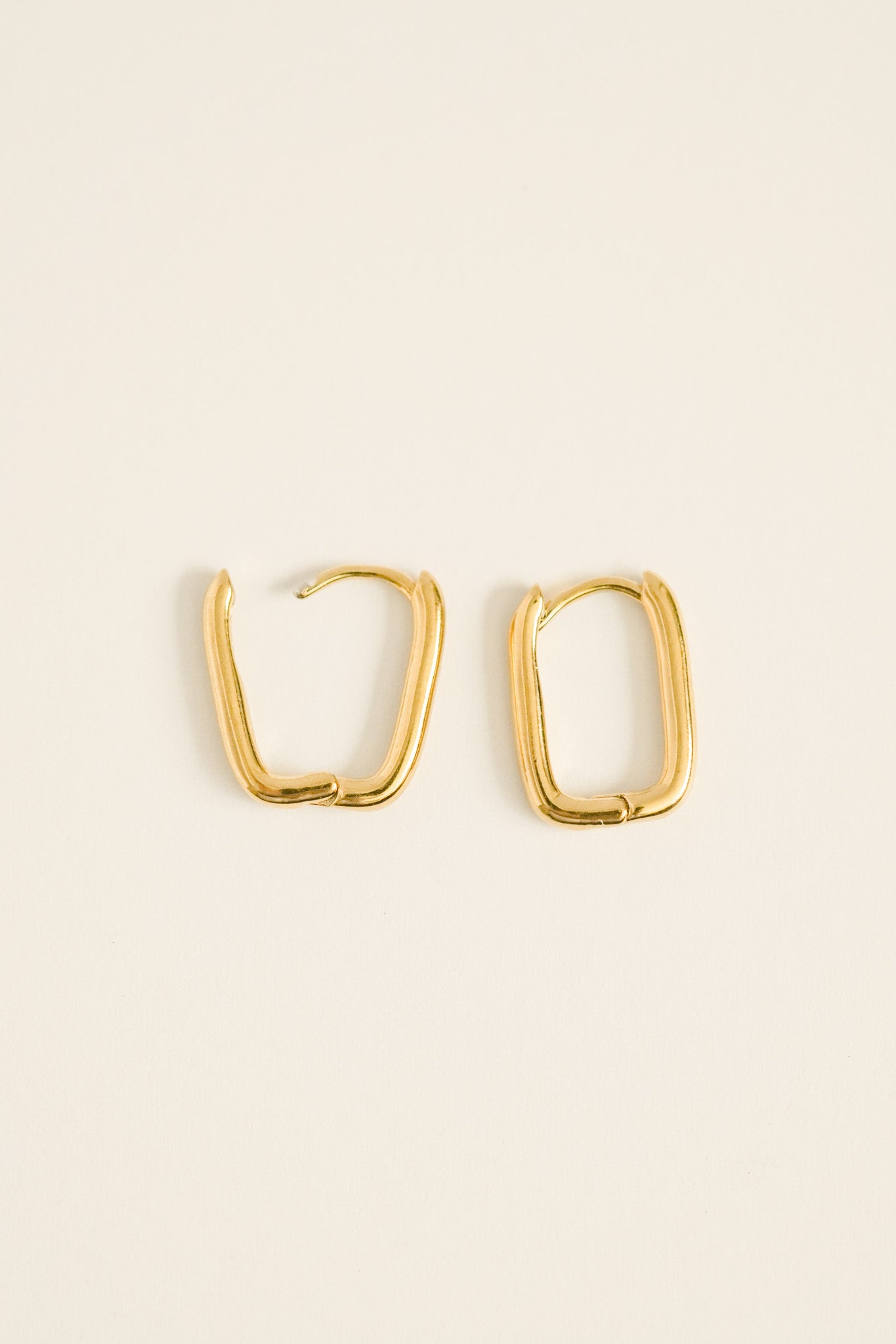 Clara's Favorite Rectangle Hoops