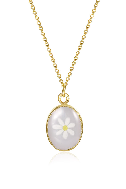 White Daisy Necklace