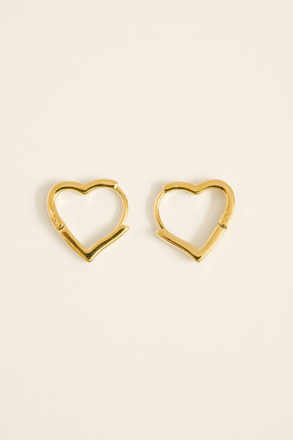 Mini Heart Huggies
